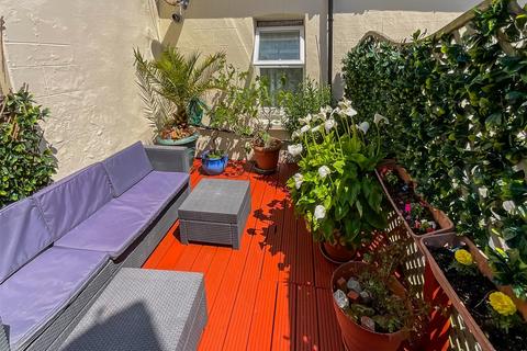 2 bedroom terraced house for sale, Victoria Street, Ventnor, Isle of Wight