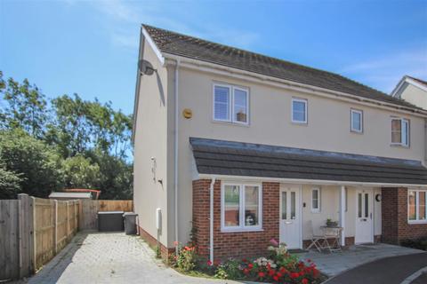 3 bedroom semi-detached house for sale, Elm Gardens, Mountnessing, Brentwood