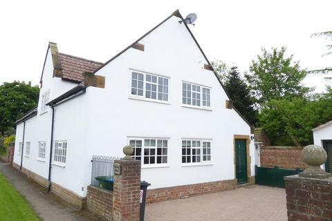 3 bedroom semi-detached house to rent, East Harlsey, Northallerton