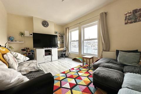 3 bedroom maisonette for sale, St. Albans Road, Watford, WD24