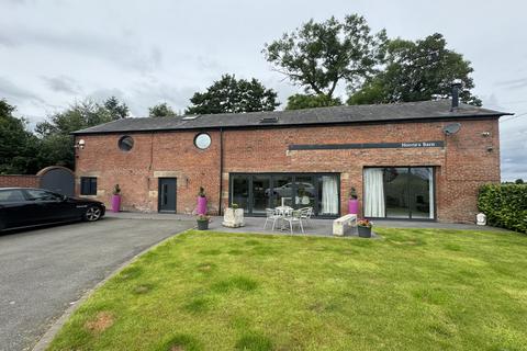 4 bedroom barn conversion for sale, Norris's Barn, North Road, Leyland