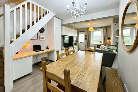 19 Leconfield Street, Cleator Moor, CA25 5QA