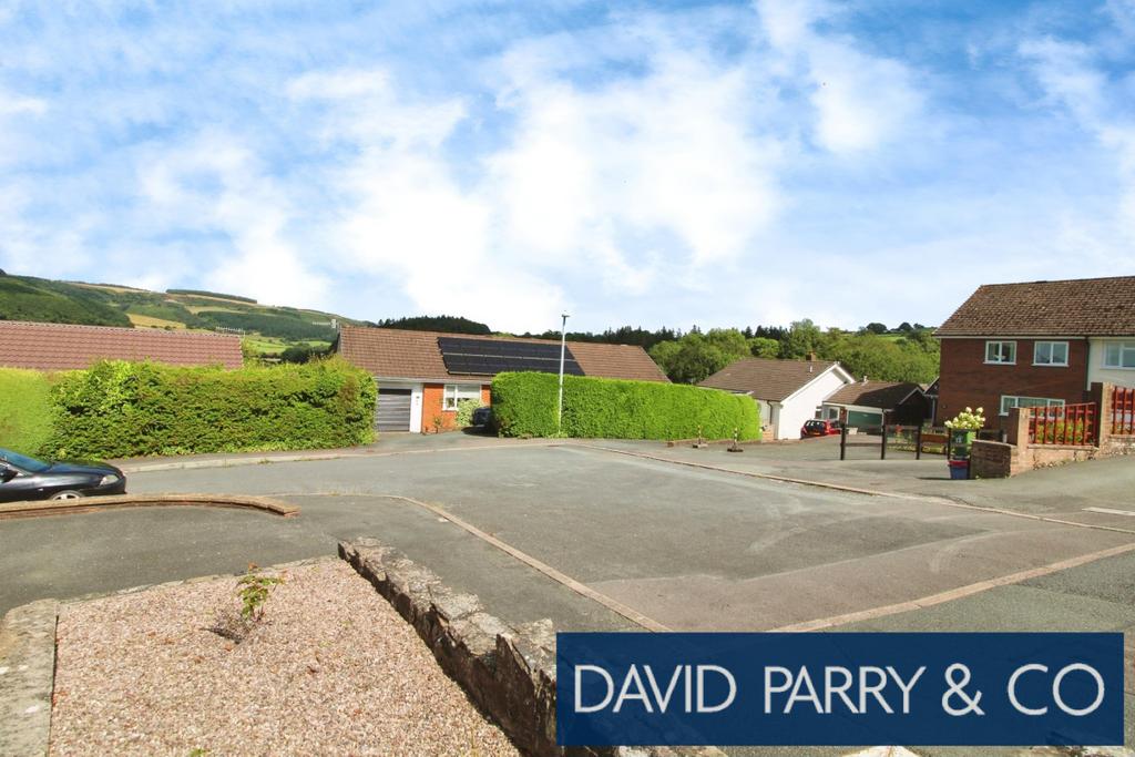 2 Bedroom Detached Bungalow