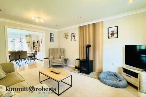 19 Grenaby Way, Murton, Seaham, SR7 9GW
