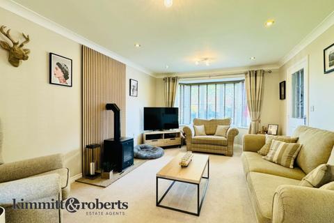 19 Grenaby Way, Murton, Seaham, SR7 9GW