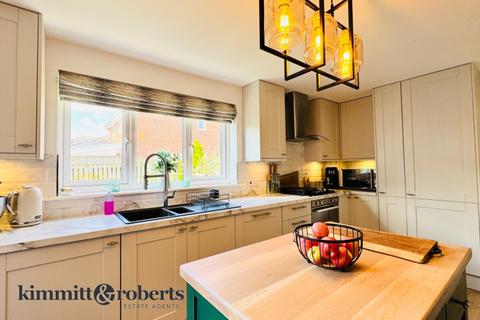 19 Grenaby Way, Murton, Seaham, SR7 9GW