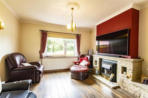 3 bedroom semi-detached house for sale, Mansfield Road, Temple Normanton, Chesterfield