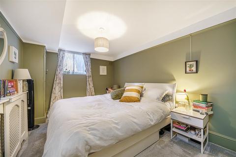 1 bedroom flat for sale, High Street, Penge, Bromley, SE20