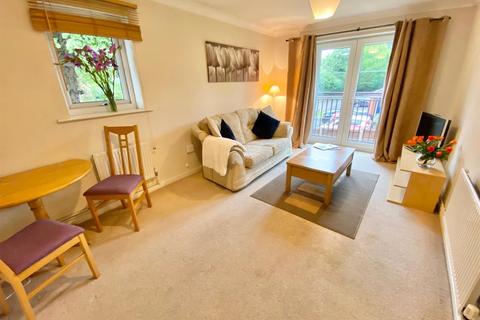 2 bedroom flat for sale, Mulberry Drive, Macclesfield