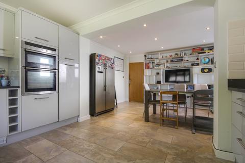 4 bedroom detached house for sale, Hillcrest Road, Barnstaple EX32