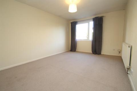 1 bedroom flat to rent, Wooton Drive, Grovehill, Hemel Hempstead