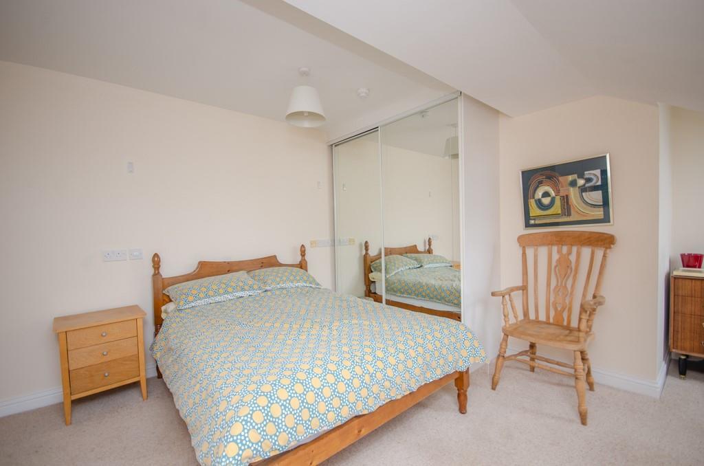 Bedroom one pic 2.jpg