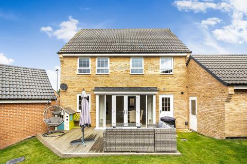 7 Castle Grove, Wetherby, LS22 7UB