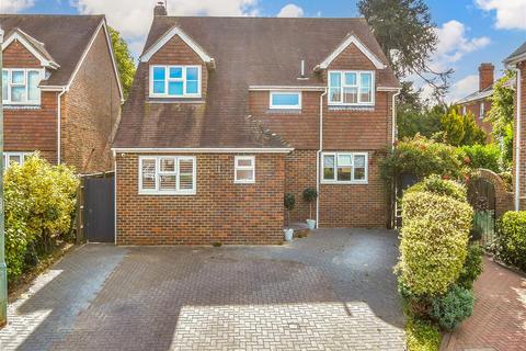 3 bedroom detached house for sale, St. Benet's Court, Tenterden, Kent