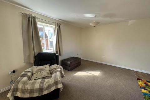2 bedroom coach house to rent, Elbridge Square, Bognor Regis