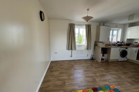 2 bedroom coach house to rent, Elbridge Square, Bognor Regis