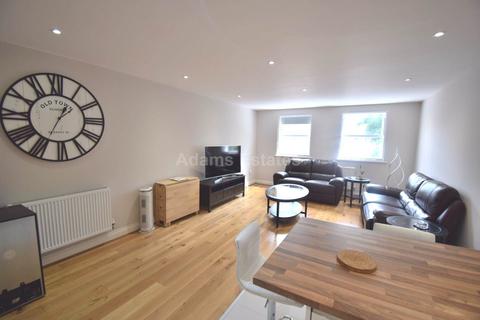 3 bedroom flat for sale, Eldon Terrace, Reading