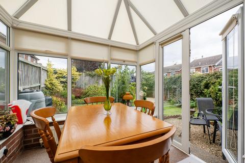106 Broadgate Close, Northrepps, Cromer, NR27 0LR