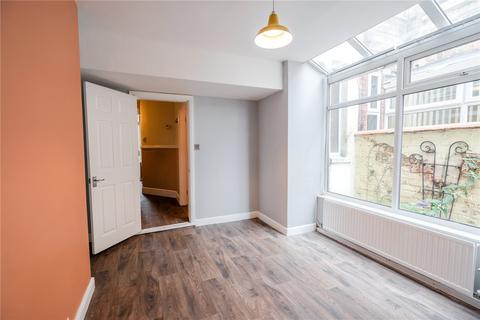 116 Humberstone Road, Grimsby, DN32 8DR
