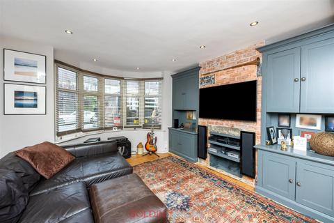 12 Deacons Drive, Portslade, Brighton, BN41 2FJ