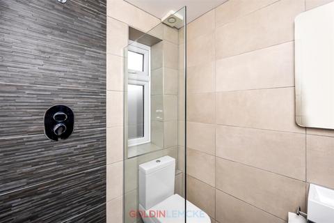 12 Deacons Drive, Portslade, Brighton, BN41 2FJ
