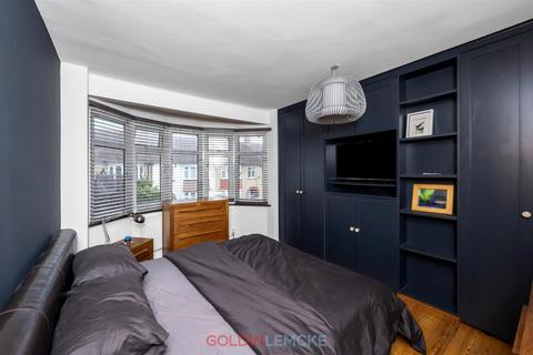 12 Deacons Drive, Portslade, Brighton, BN41 2FJ