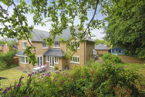 6 bedroom detached house for sale, Old Garden Court, Chartham