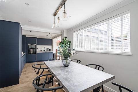 16 Briar Close, Lowestoft, NR32 4SU