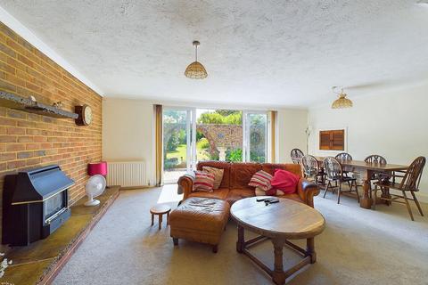 4 bedroom detached house for sale, Glebe Road, Worthing, BN14