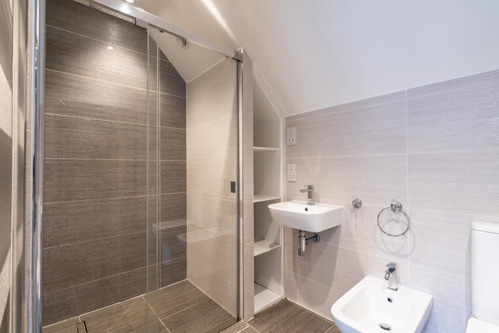 Master En-Suite
