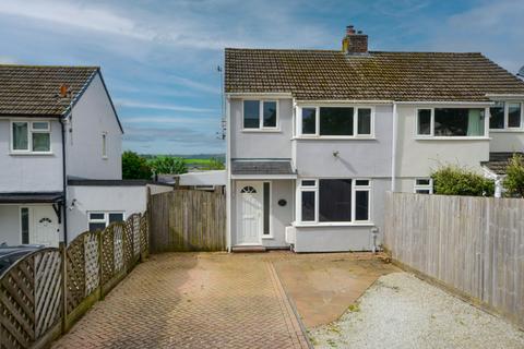 4 bedroom semi-detached house for sale, Queens Crescent, Bodmin, Cornwall, PL31