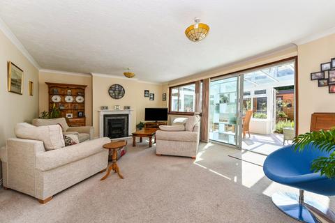 5 bedroom semi-detached house for sale, Gauvain Close, Alton, Hampshire