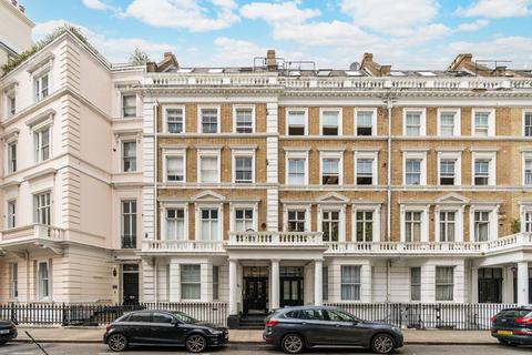 1 bedroom flat to rent, Manson Place, South Kensington, London, SW7