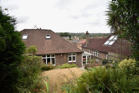 2 bedroom semi-detached bungalow for sale, Fearon Road, Hastings