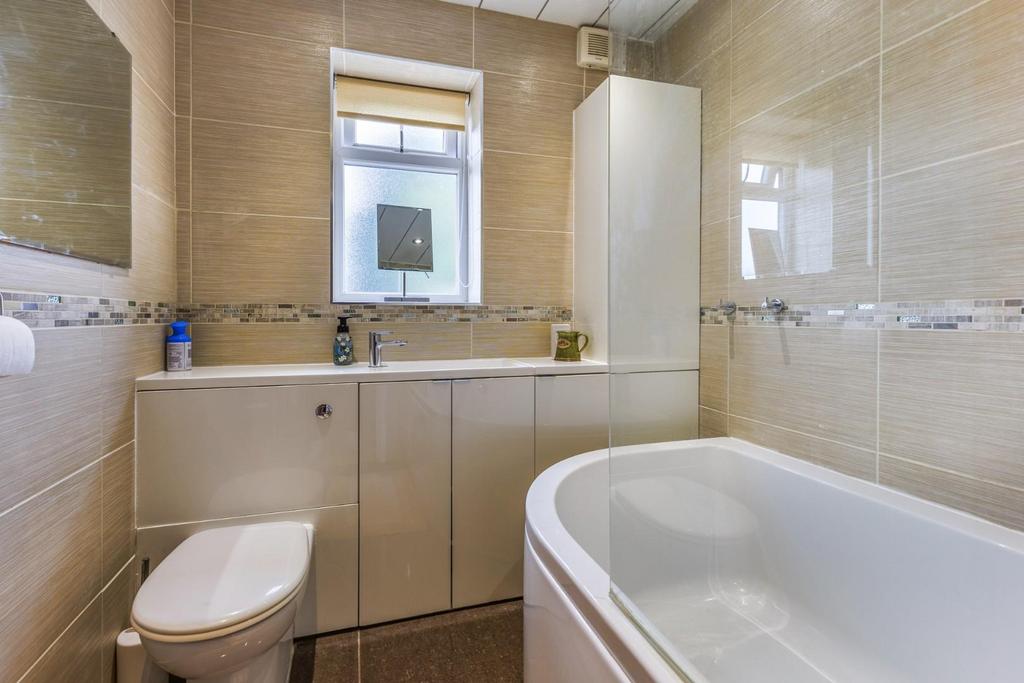 6 R1 A9361-HDR.jpg