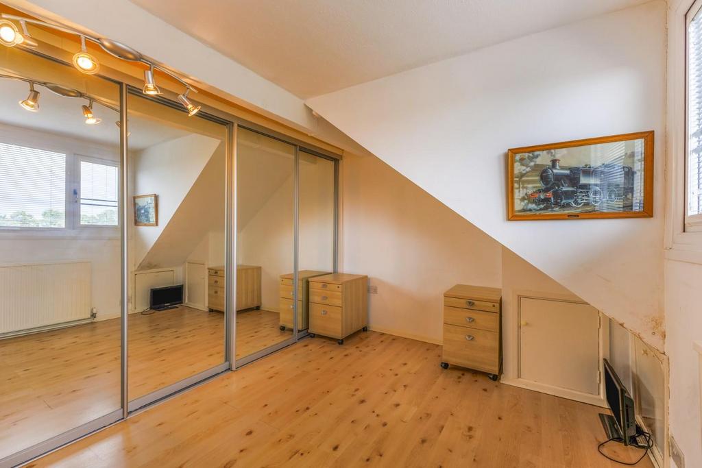 6 R1 A9316-HDR.jpg