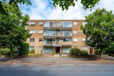 Grove Road, Surbiton, KT6