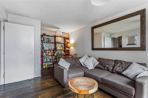 1 bedroom apartment for sale, Commercial Road, London, London, E1