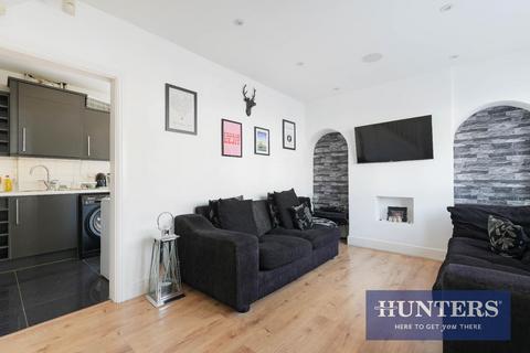 3 bedroom terraced house for sale, Buckland Way, Worcester Park