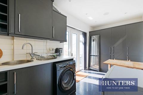 91 Buckland Way, Worcester Park, KT4 8NR