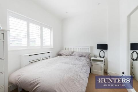 91 Buckland Way, Worcester Park, KT4 8NR