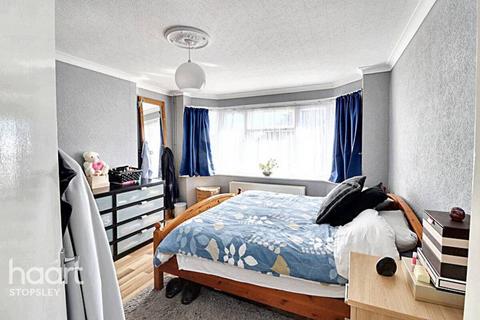 37 Felix Avenue, Luton, LU2 7LE
