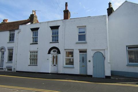 2 bedroom terraced house to rent, Union Road, Deal