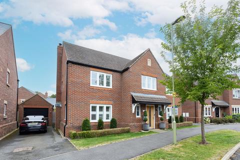 5 bedroom detached house for sale, Dacey Drive, Bicester OX25