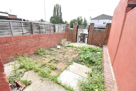 242 Barnsley Road, South Elmsall, Pontefract, WF9 2AL