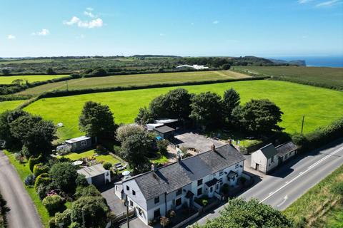 3 bedroom end of terrace house for sale, Bucks Cross, Bideford