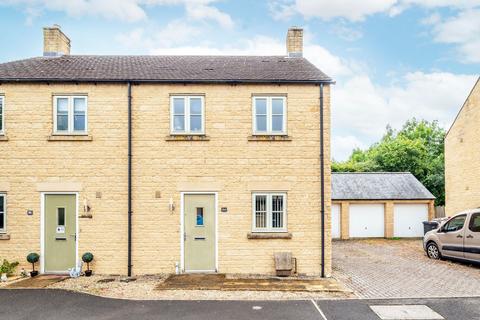 3 bedroom semi-detached house for sale, Barnsley Way, Bourton-On-The-Water, GL54