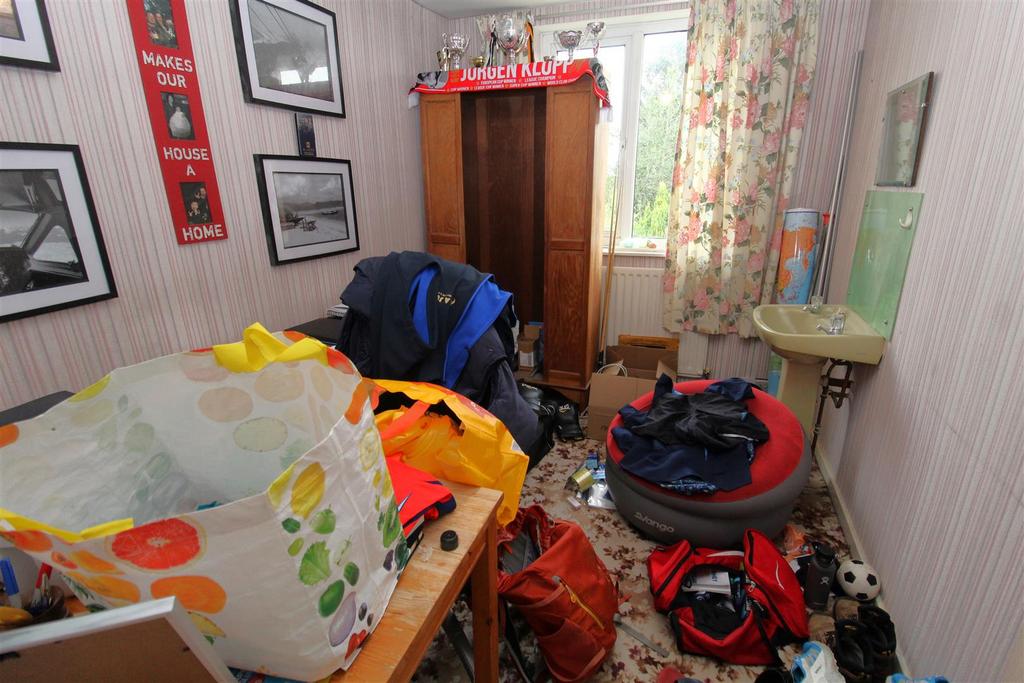 Bed5.JPG