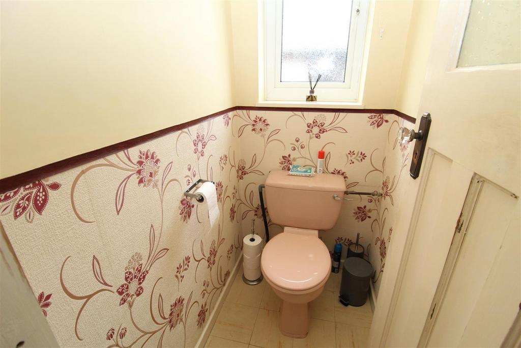 Wc2.jpg