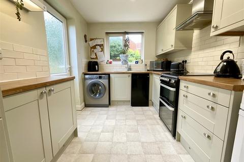4 Barleycroft, Scarborough, YO11 3AR